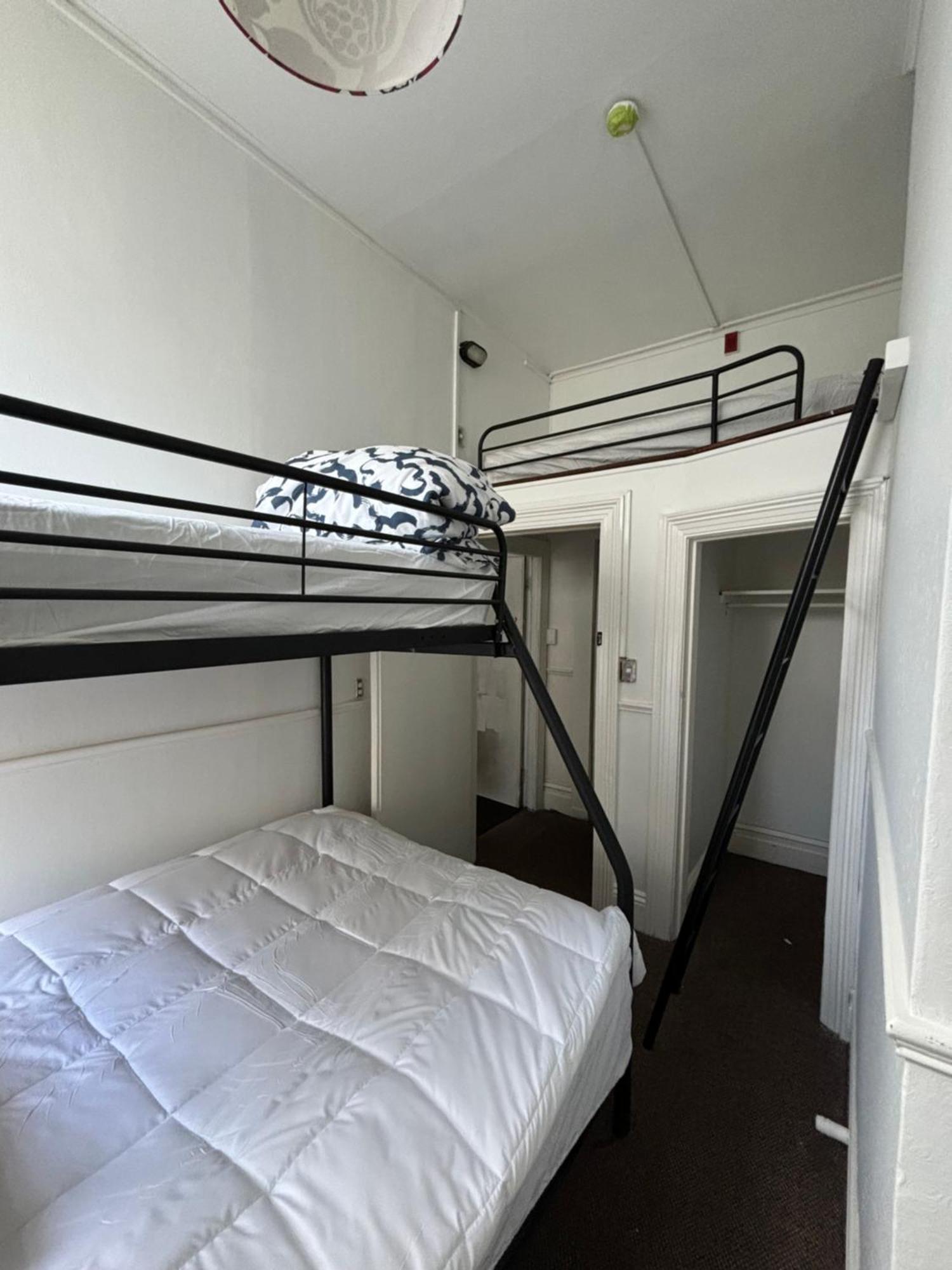 Worldwide Backpackers Hostel Wellington Exterior foto